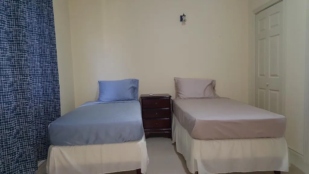 Apt 12, Executive Suites Ja - Palms Enfield 0*,  Jamajka