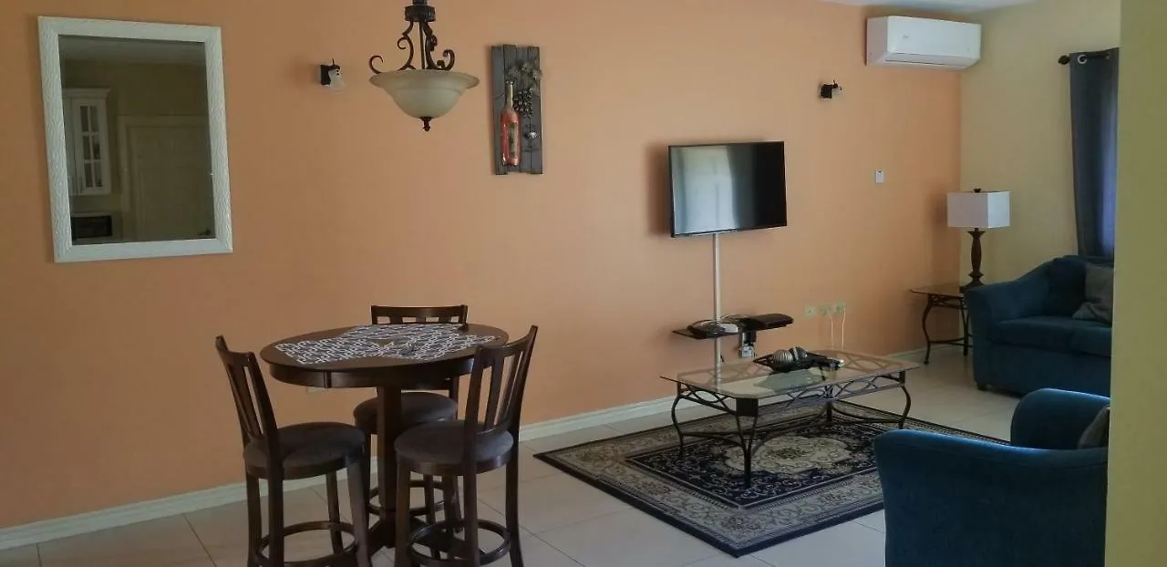 Apt 12, Executive Suites Ja - Palms Enfield Jamajka