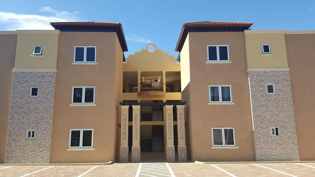 Apt 12, Executive Suites Ja - Palms Enfield Daire